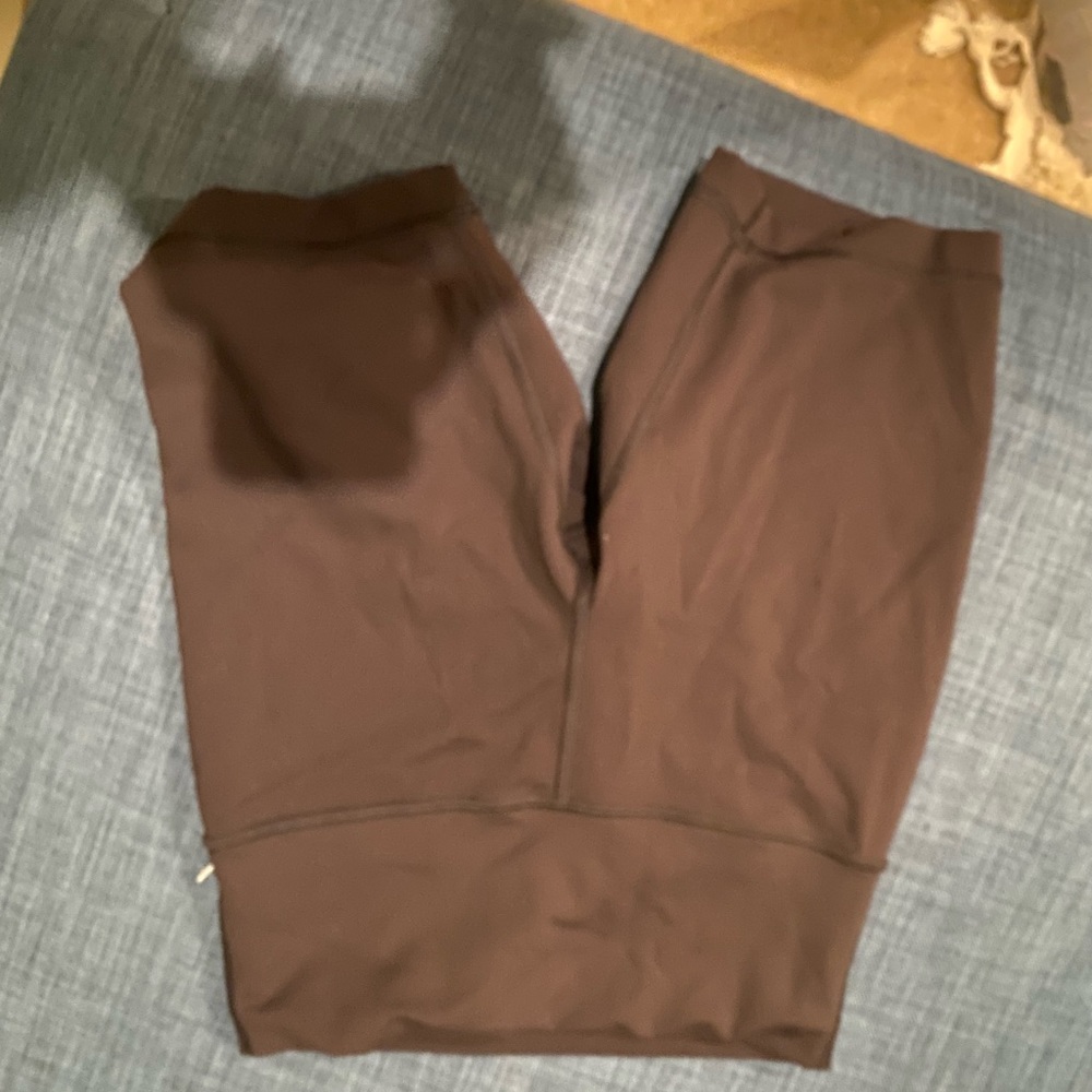 Lulu biker shorts 6 inch